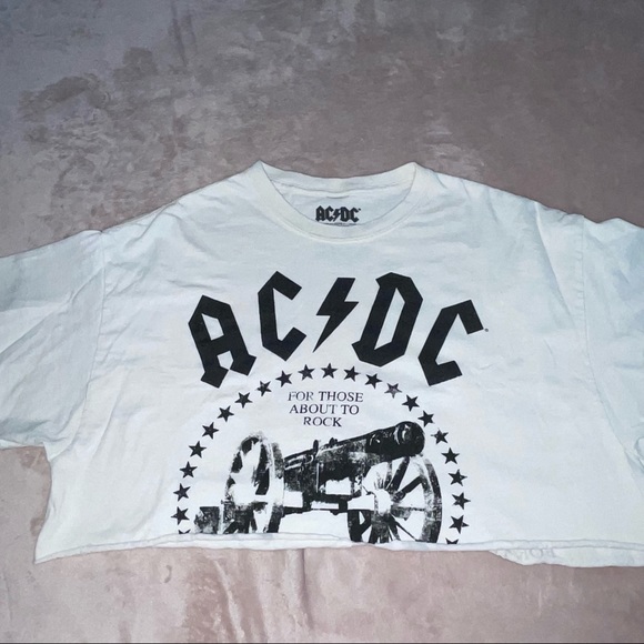 Vintage style AC/DC crop top size XL - Picture 3 of 6